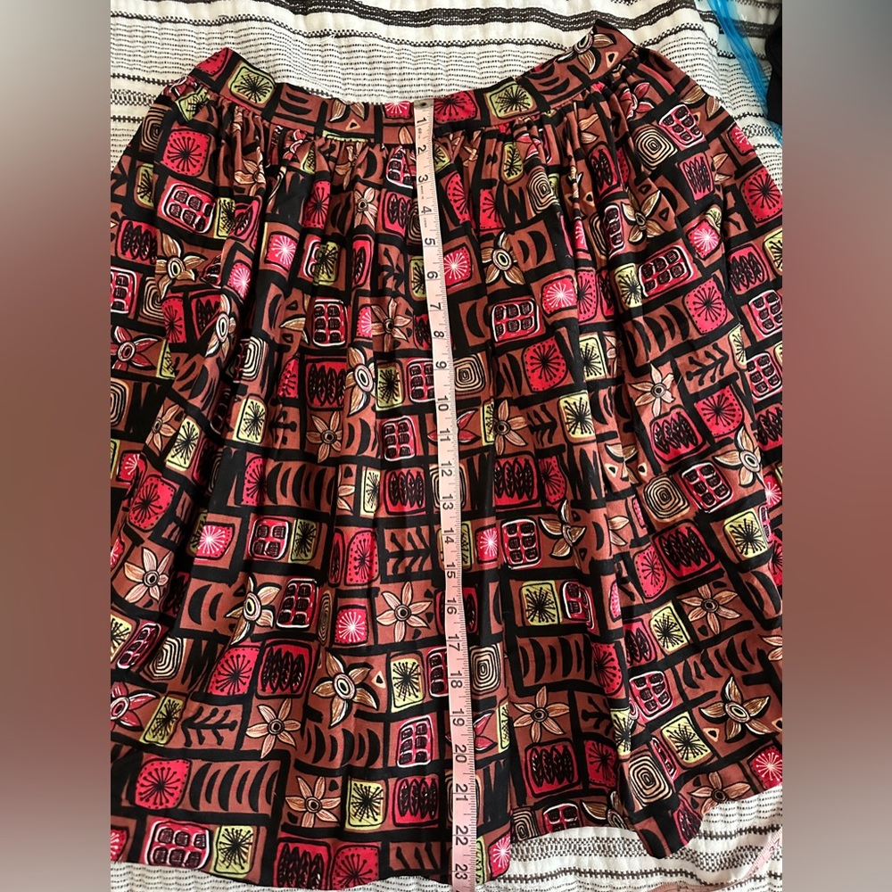Collectif Tiki Multicolor A-Line Skirt - Picture 6 of 6